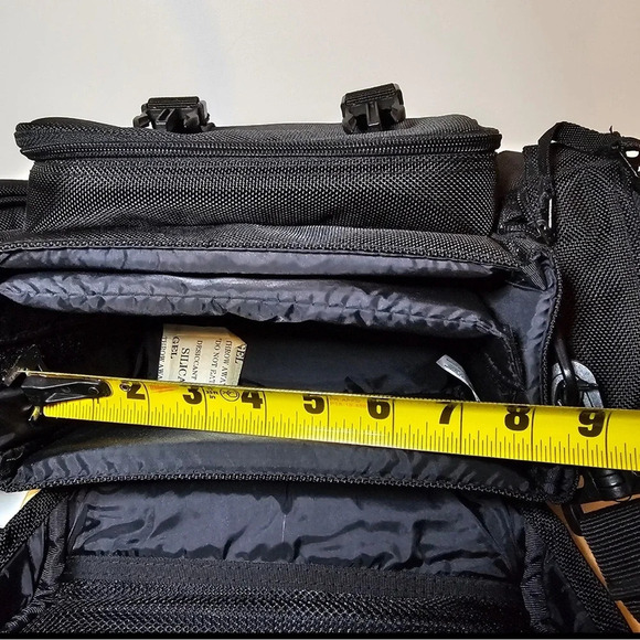 VINTAGE Kodak Black Padded Camera Bag With Multiple Pockets And Compartments - Picture 7 of 9